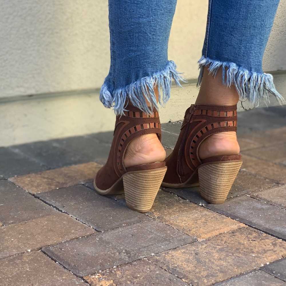 NIB Cognac Peep Toe Asymmetrical Bootie - Picture 7 of 7